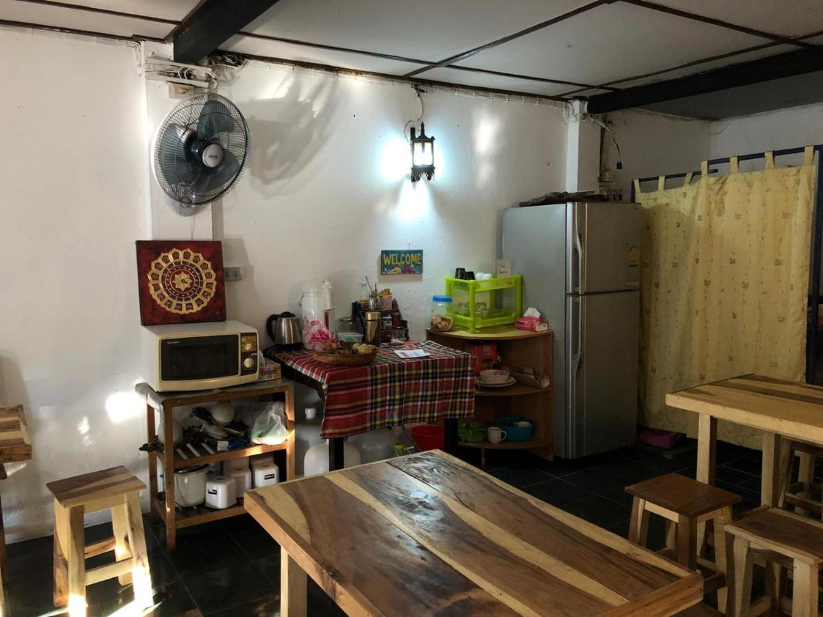 Keta' Jungle Trek House Hostel Τσιάνγκ Μάι Εξωτερικό φωτογραφία